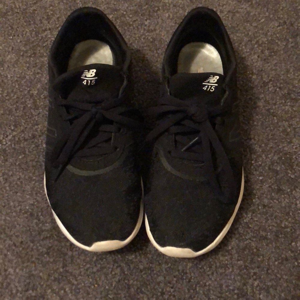 New Balance Black Memory Foam Sneakers